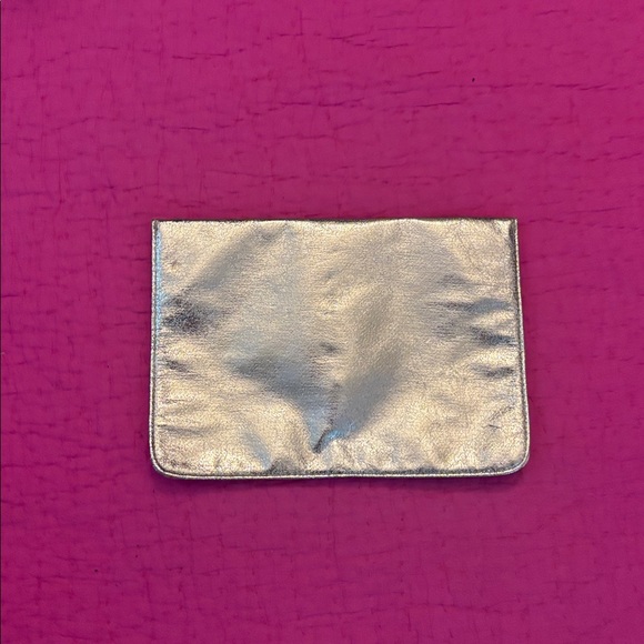 Mugler Angel Metallic Gold Star flat pouch - Picture 6 of 8